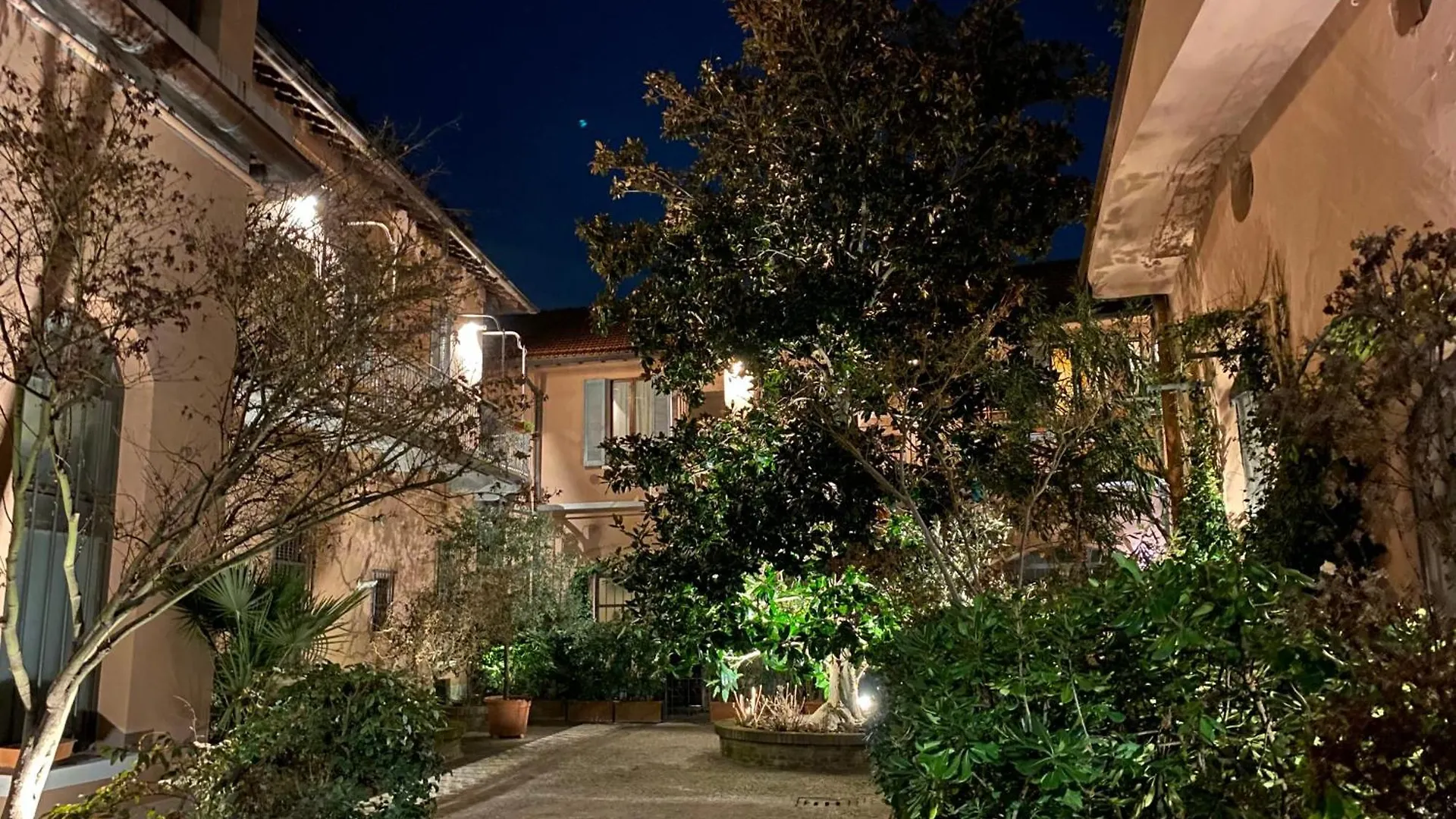 Magnolia House Apartment Milan Italy