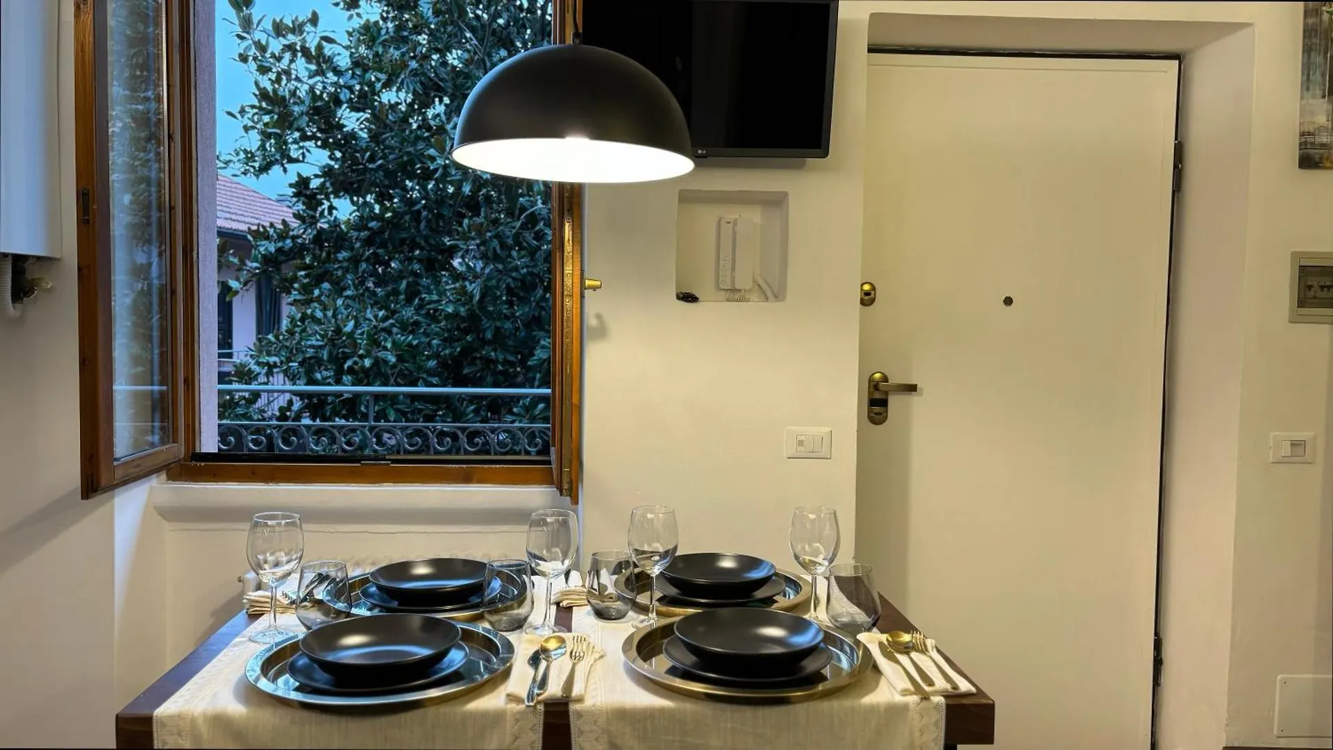 Magnolia House Apartment Milan
