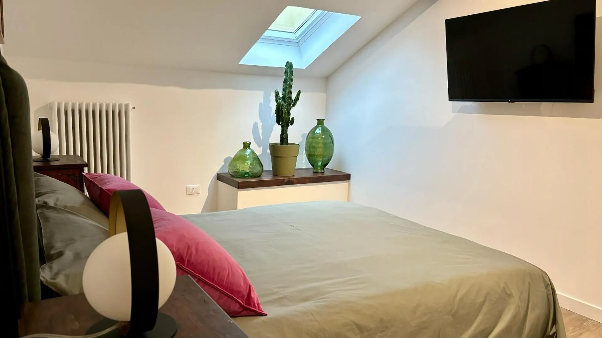 Magnolia House Apartman Milánó